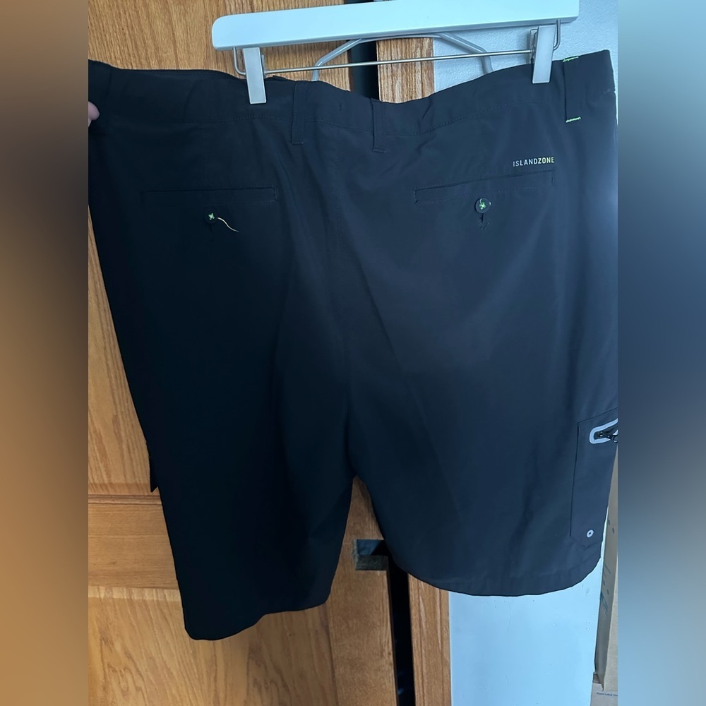 Like new!! Tommy Bahama Black Athletic Shorts - Picture 2 of 6